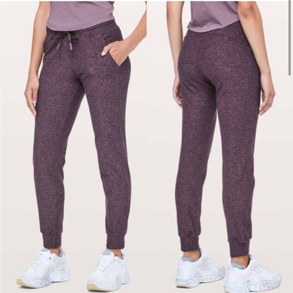 Lululemon Ready To Rulu Pant *Updated 29"
Heathered Arctic Plum Size 2 EUC - Picture 3 of 4